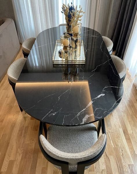 طاولة رخام طبيعي